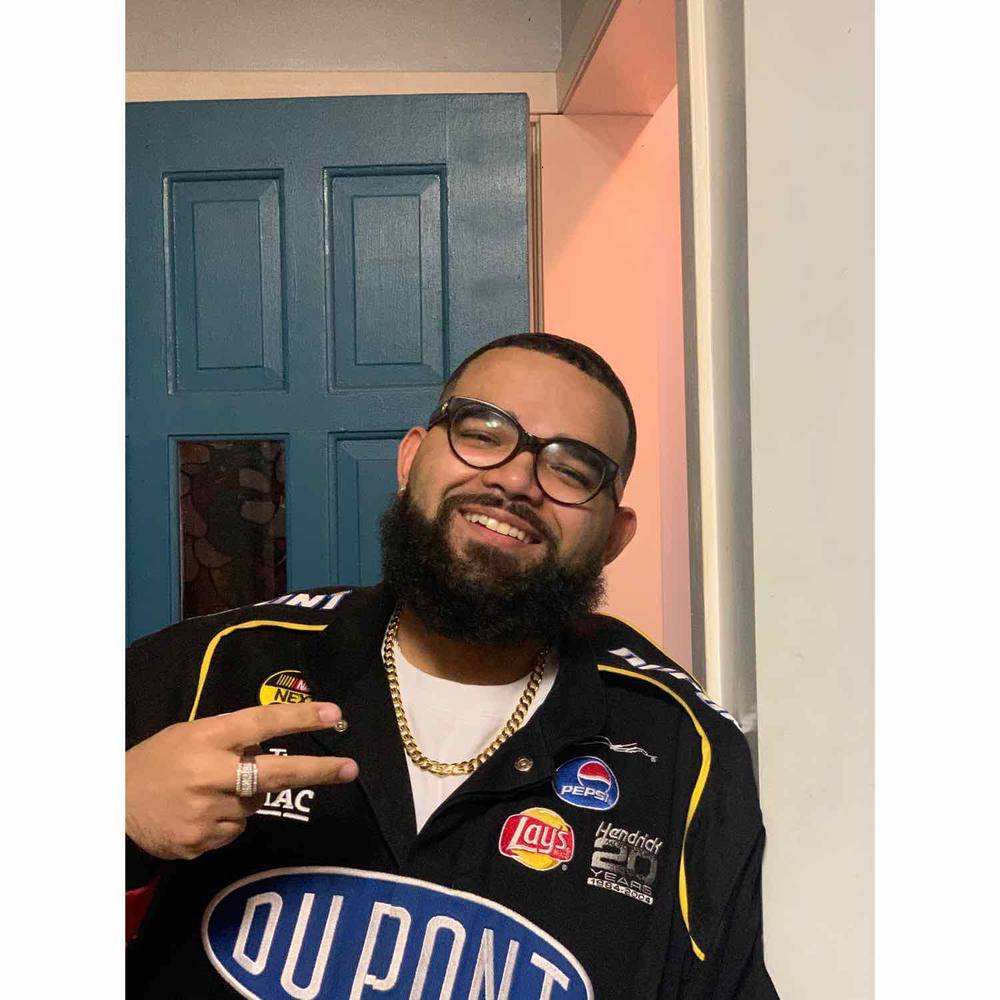 Meet your Posher, Isaiah